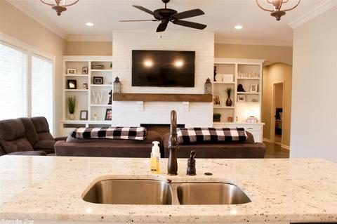 1811 Maple Rdg, Benton, AR 72019 photo 8