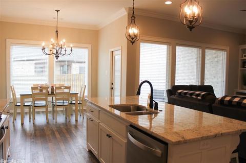 1811 Maple Rdg, Benton, AR 72019 photo 9