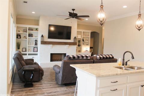 1811 Maple Rdg, Benton, AR 72019 photo 13