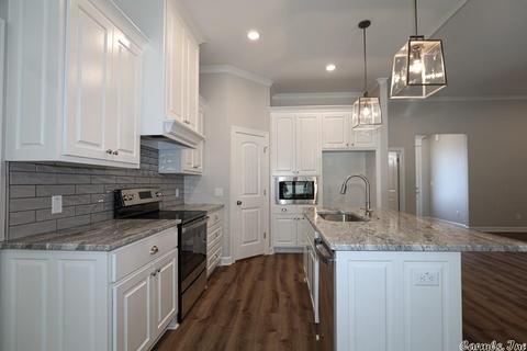 812 Dawsons Pointe Ave, Bryant, AR 72022 photo 14