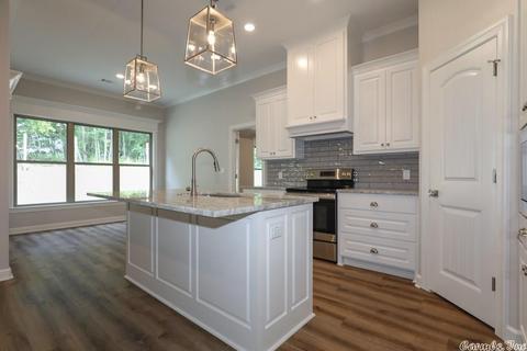 812 Dawsons Pointe Ave, Bryant, AR 72022 photo 10