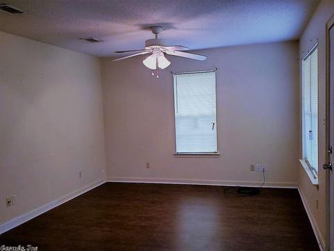 603 E 14th Ave, Pine Bluff, AR 71601 photo 2