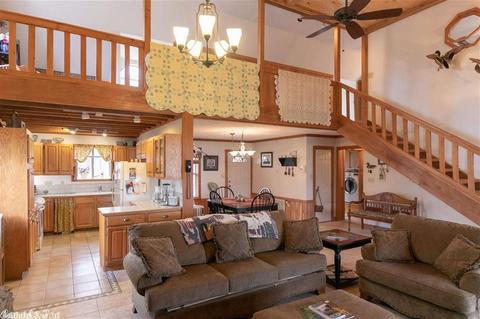 18 Caney Ln, Conway, AR 72032 photo 1