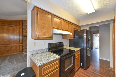 39 Oak Forest Loop, Maumelle, AR 72113 photo 9