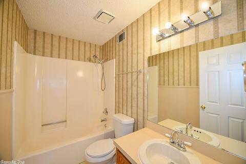 39 Oak Forest Loop, Maumelle, AR 72113 photo 17