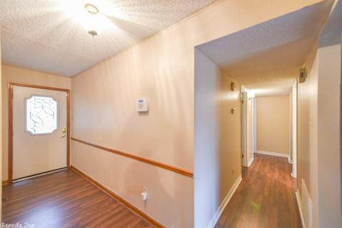 39 Oak Forest Loop, Maumelle, AR 72113 photo 3