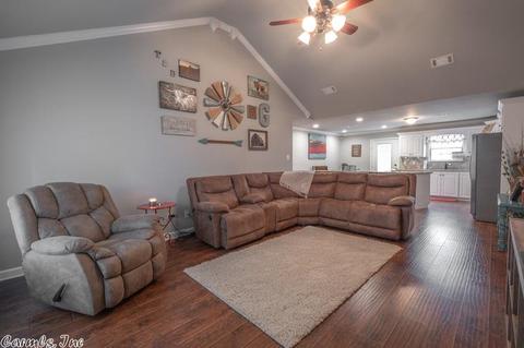 407 Bobwhite Cir, Lonoke, AR 72086 photo 5