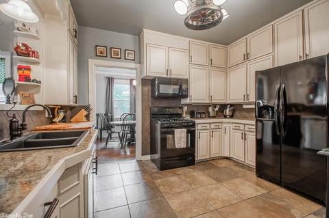 327 River St, Benton, AR 72015 photo 13