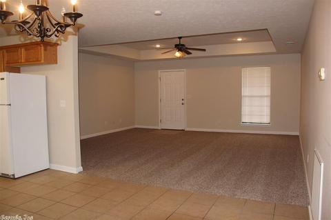 318 Carrell Cir, Damascus, AR 72039 photo 8