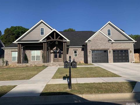 1615 Briley Dr, Conway, AR 72034 photo 1