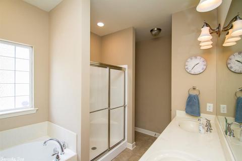 1102 Oak Glenn Loop, Bryant, AR 72022 photo 7