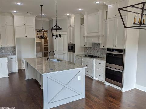 2036 King Cir, Conway, AR 72034 photo 15