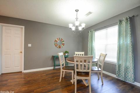 1402 Cedar Crest Dr, Benton, AR 72015 photo 6