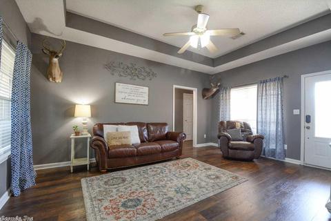 1402 Cedar Crest Dr, Benton, AR 72015 photo 5