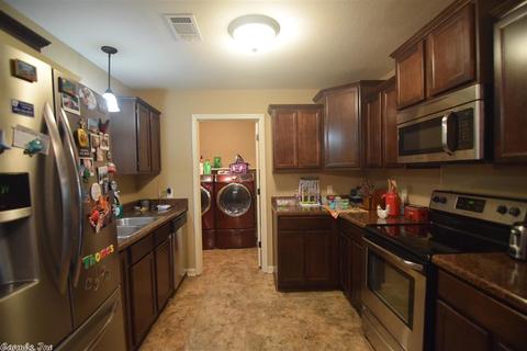1203 Meadows Dr, Benton, AR 72019 photo 6