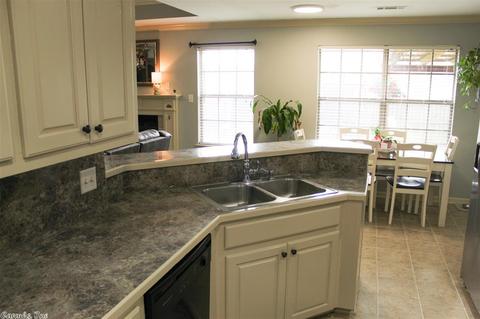 401 Cheshire, Benton, AR 72015 photo 8