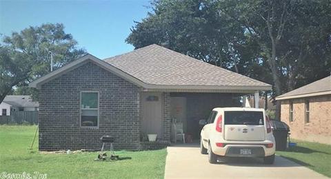 809 Christy Ave, Trumann, AR 72472 photo 1