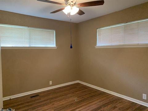 204 S Second, Benton, AR 72015 photo 13