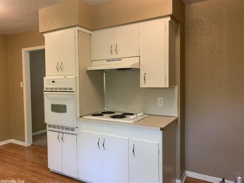 204 S Second, Benton, AR 72015 photo 10