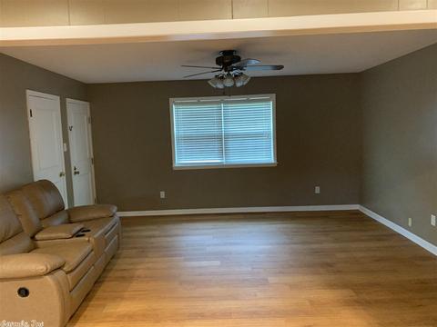 204 Ruth Cv, White Hall, AR 71602 photo 3