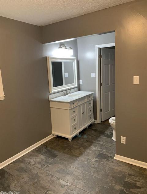 204 Ruth Cv, White Hall, AR 71602 photo 12