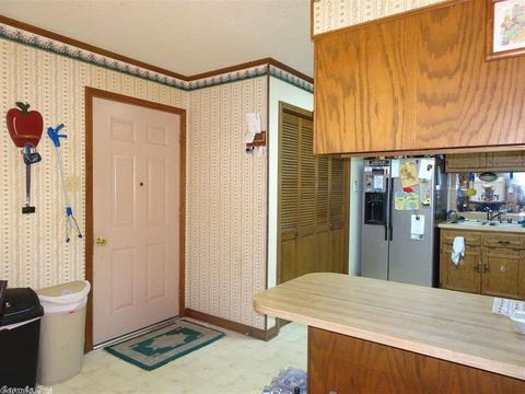 206 Aztec Dr, Searcy, AR 72143 photo 4