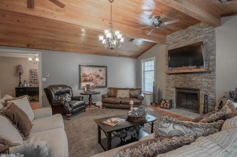 4008 Timber Ln, Benton, AR 72019 photo 4