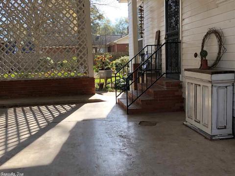 401 E Farmer, Dumas, AR 71639 photo 3