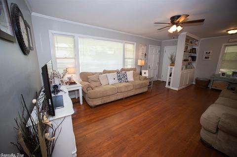 1017 North Pl, Benton, AR 72015 photo 8
