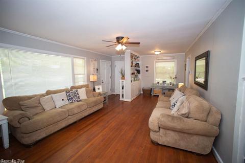 1017 North Pl, Benton, AR 72015 photo 9
