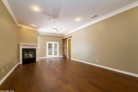 6 Chatel Dr, Little Rock, AR 72223 photo 5