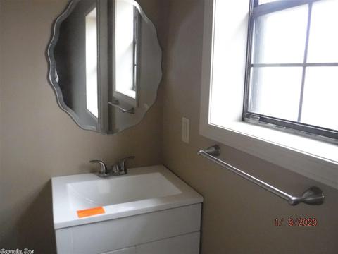 301 West Ave, Tuckerman, AR 72473 photo 10
