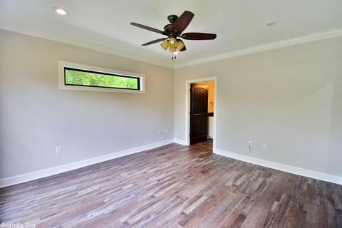 2019 Prince St, Conway, AR 72034 photo 6