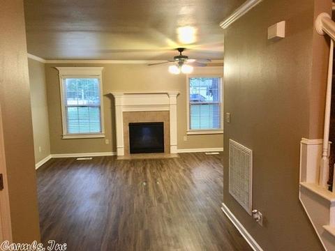 201 Hidden Mdws, Benton, AR 72015 photo 4