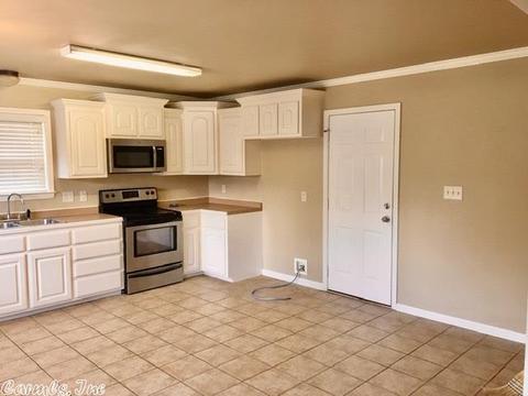 201 Hidden Mdws, Benton, AR 72015 photo 9