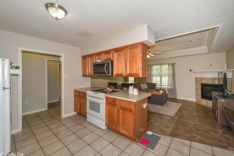 1665 Jackson Dr, Conway, AR 72032 photo 7