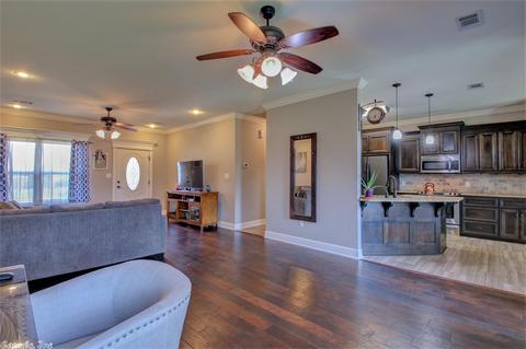 723 Mango Loop, Austin, AR 72007 photo 8