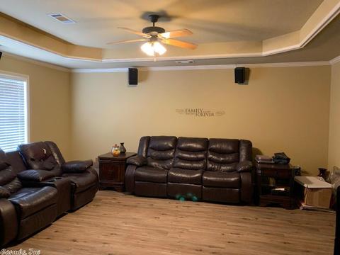12 Windsor Park Cv, Ward, AR 72176 photo 3