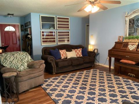 604 Marion St, Benton, AR 72015 photo 6