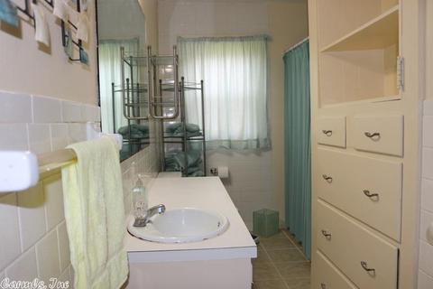 819 N Sixth St, De Queen, AR 71832 photo 8