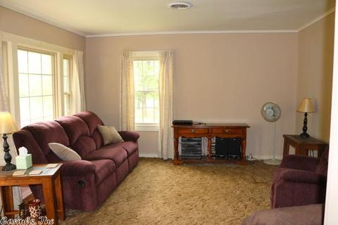 819 N Sixth St, De Queen, AR 71832 photo 5