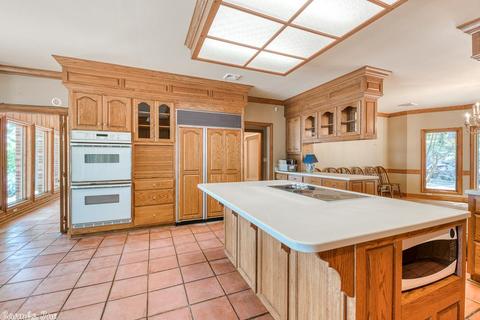 14 Justice Ln, Conway, AR 72032 photo 11
