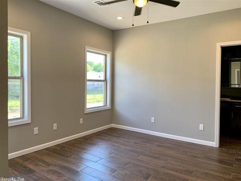 201 E N Dewey, Manila, AR 72442 photo 5