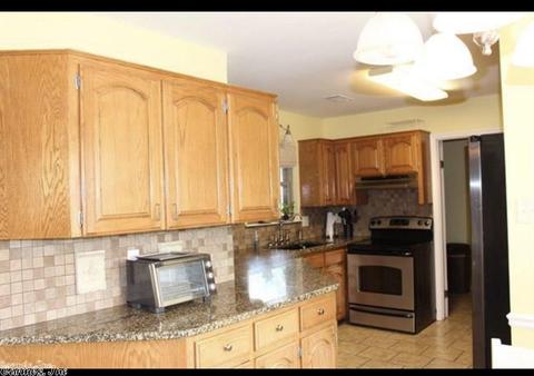 873 Heather Cir, Conway, AR 72034 photo 3