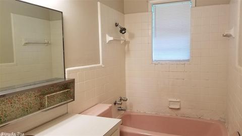 2300 W 37th, Pine Bluff, AR 71603 photo 6