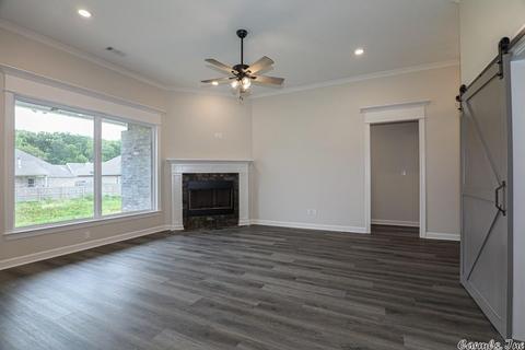 817 Dawsons Pointe Ave, Bryant, AR 72022 photo 6