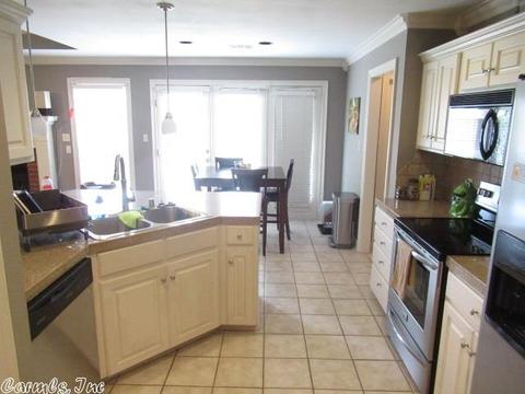 2435 Orchid, Conway, AR 72034 photo 6