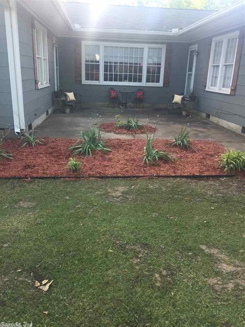 404 Oak St, Warren, AR 71671 photo 2