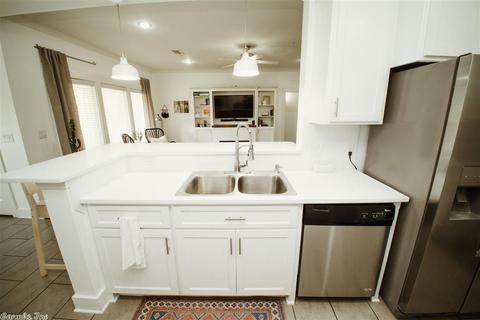 615 Surrey Ln, Benton, AR 72015 photo 12