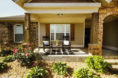 615 Surrey Ln, Benton, AR 72015 photo 3